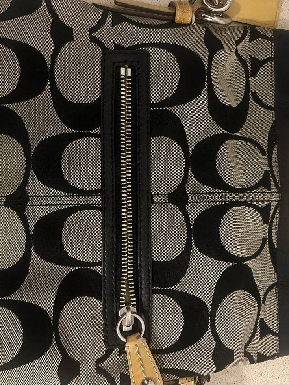 Coach Signature C Convertible Crossbody Handbag – Black/Tan